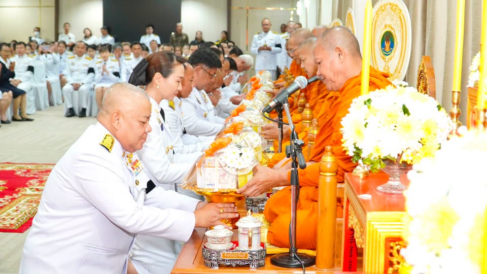 title - วันเสาร์ที่ 4 กรกฎาคม 2569 เวลา 08.30 น. นายวิทูล ประดิษฐบุญ ปฏิรูปที่ดินจังหวัดปราจีนบุรี  มอบหมายให้ ข้าราชการ และเจ้าหน้าที่ ส.ป.ก.ปราจีนบุรี เข้าร่วมพิธีเนื่องในวันคล้ายวันประสูติ สมเด็จพระเจ้าน้องนางเธอ เจ้าฟ้าจุฬาภรณวลัยษณ์ อัครราชกุมารี กรมพระศรีสวางควัฒน วรขัติยราชนารี